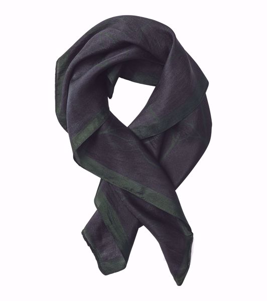 Bilde av Forest Silk Scarf Black