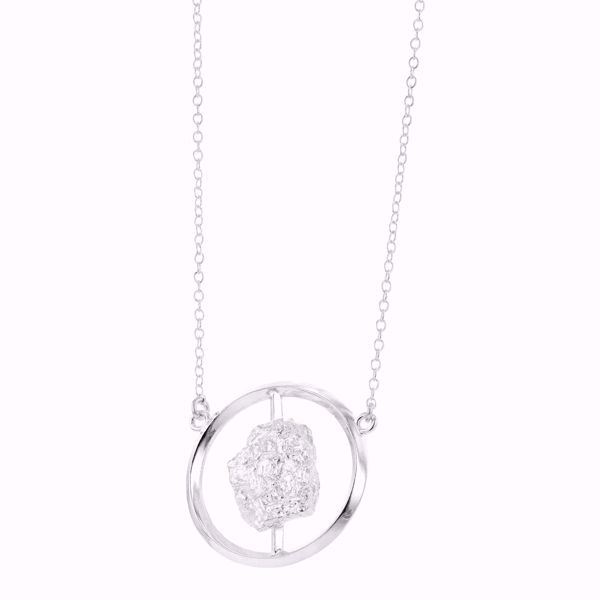 Bilde av GRIT EROSION CIRCLE SILVER NECKLACE 60 CM
