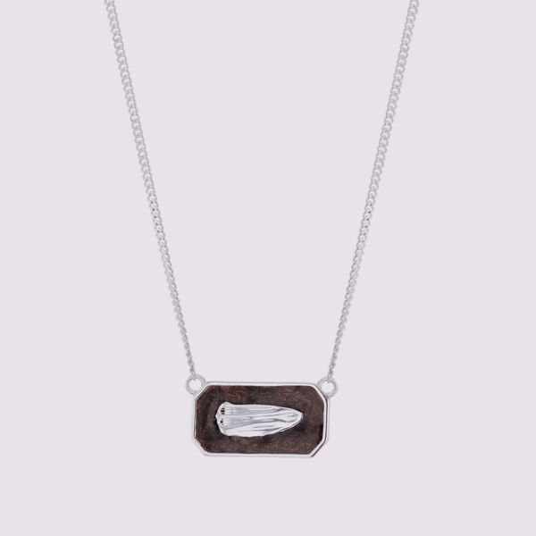 Bilde av BRUSH NECKLACE BROWN (4963S4519)