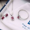 Diamantring - 585 hvitt gull med rubin 0,05 ct. WSI