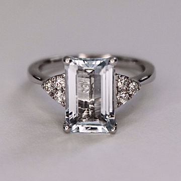 Bilde av Ring platina - Emerald cut aquamarine og dia 3 ct aq 0,25 TWP1