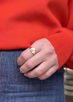 Signetring, hjerteformet - 585 gult gull.