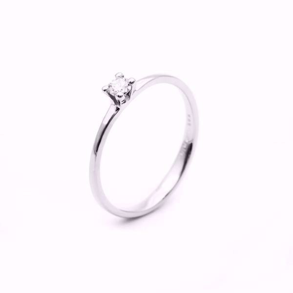 Promise Ring No. 1. 585 hvitt gull med diamant à 0,10 ct. TWVS.