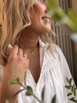 Gullanheng bokstav A - 585 gult gull.