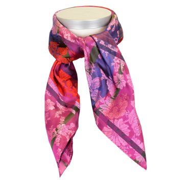 Tyrihans, Herborg silkeskjerf. 70 x 70 cm. 