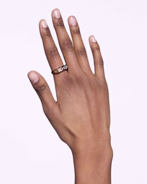 Maria Black Us Three Signet Ring Gold. Forgylt sølv med zirkonia. 