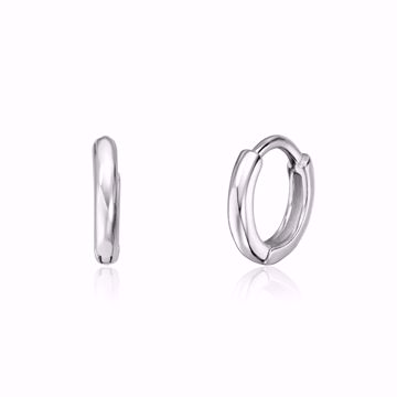 Smale øreringer i 925 sølv 2,2 x 10,4 mm. 