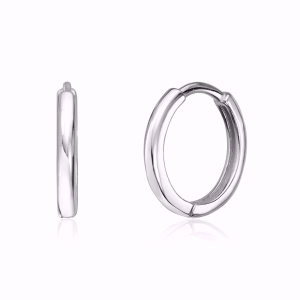 Smale øreringer i 925 sølv 2,2 x 14,4 mm. 