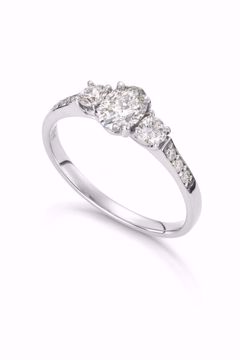 Roma Diamantring 585 hvitt gull 0,81 ct. TWSI