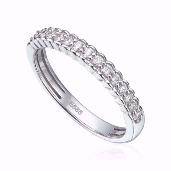 Diamantring i 585 hvitt gull - rekkering 0,25 ct. WSI