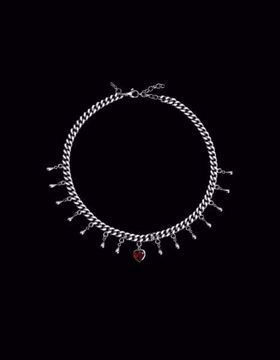 Maria Nilsdotter Halskjede Drop of Heart - 925 sølv med mosambikk-granat. 