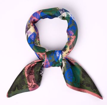 Tyrihans Estelle Silkeskjerf, 70x70 cm. 