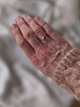 Noën Jewellery Twist Diamantring - 585 gult gull 0,07 ct. TWVS. 