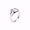 Maria Black Swan Signet Ring Silver, vist fra siden. 