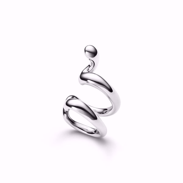 Maria Black Whirl Ear Cuff Silver. 